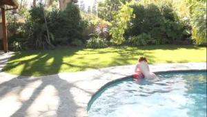 REDHEAD LESBOSEXXX FRIENDS