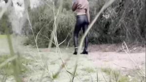 SEXO CON ACOSADOR AL AIRE LIBRE SEXO CON ACOSADOR AL AIRE LIBRE