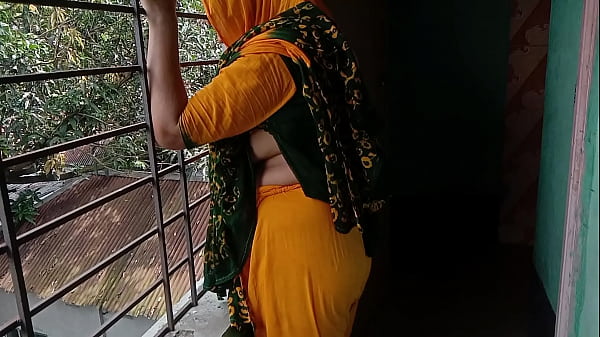 fucking neighbours relative first time came here