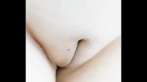 Maturemons,  another close up cameltoe