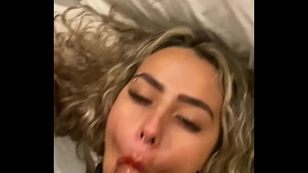 comi essa enfermeira novinha e arrombei gostoso todos buracos dela