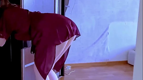 i found my stepmom in a nightgown and no panties she must have been looking for something but it made me horny and i fucked her pussy