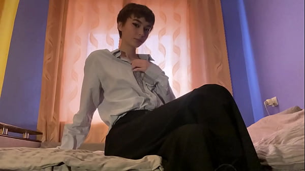 watch the skinny beauty stimulating her g spot then rubbing her clit and getting an orgasm