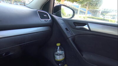 arab muslim girl gives handjob to perverted french man with a small dick