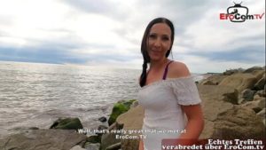 Echtes Blowjob Date öffentlich abgeschleppt mit deutscher dünner milf