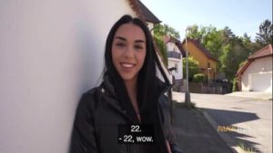 I Am Horny & I Will Fuck For Free.. Please Fuck Me