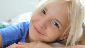 Monroe blonde angel (re-upload)