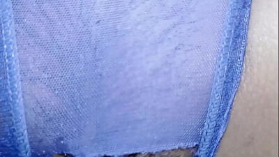 xxx desi pequeña hermanastra juega con mi polla y me hace terminar un monton