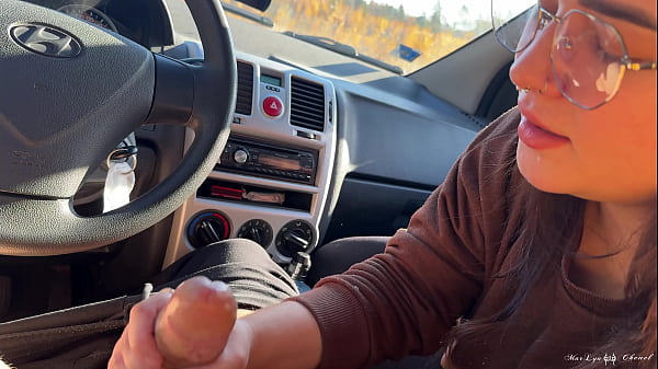while waiting for roadside assistance cute girlfriend gives a quick blowjob in the car