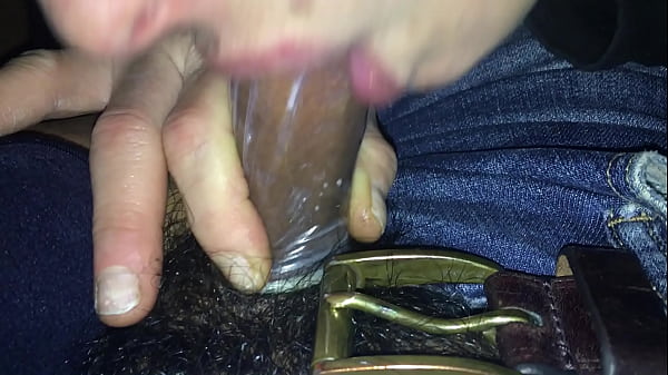 young filipino man gets covered blowjob from detroit slut in the car