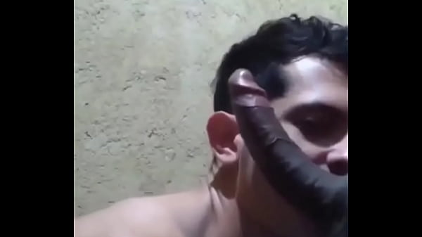 mamar pica e bom demais mamando e tomando varias leitadas na cara