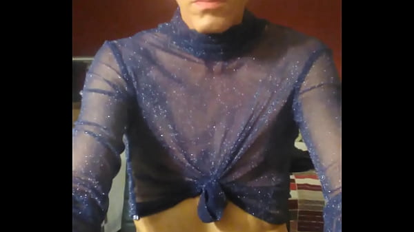 trans girl turns herself on