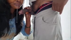 gau ke desi ladies ke muh me itna bada Lund diya ki uski sas ruk gai