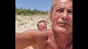 Live sex show recording, nudist beach, mobile version 4K, shemale girlfriend and cis man19.05.2025 1