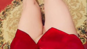 SKINNY BOY TO GIRL BOOTY MODEL CROSSDRESSER MAKING MASTURBATING WITHOUT USING HSNDS ALSO STRIPTEASIN