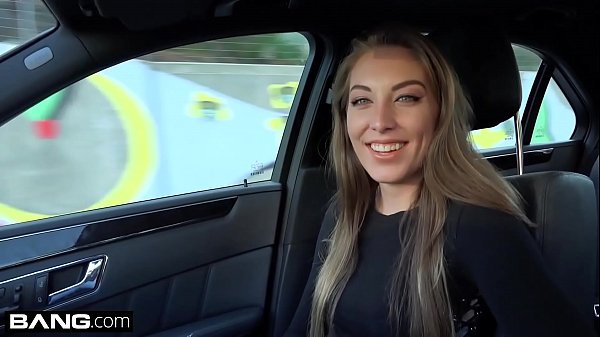 jessie wylde shows off her bj skills in a public