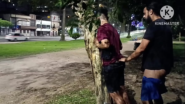 ursao encheu me cu de porra na praca