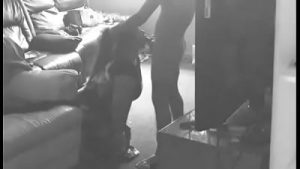 Mi suegra adicta a mi leche,no le avise que me iba a venir dentro de su boca