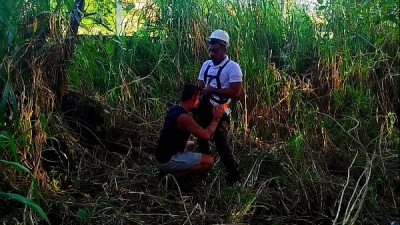 Trabalhadores casado sempre passa no parque pra meter com outros homens