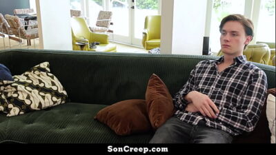 Stepdad’s Huge Cock Teases Stepson Into Sucking It – Soncreep