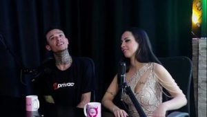 Ela não faz alguns fetiches, a avó fazia punheta com o não faz coisas por dinheiro e é divorciada – Teh Angel & Ktal (SHEER/RED)