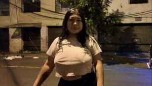 Le pedi a desconocido que me follara