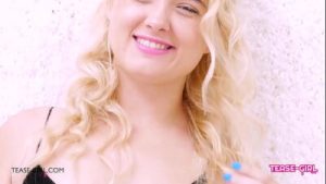 Real Teen – Blonde shows amazing Teen body