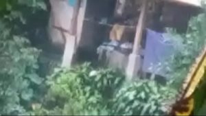 Espiando vecina en Guatemala