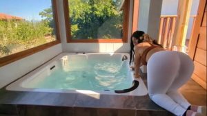 My neighbor a slut with a big ass, wanted cock and invited me to her country house with the excuse of getting to know her