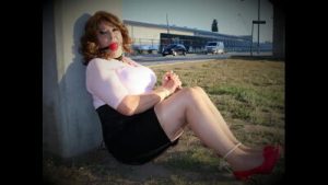 Dizzy The Glamour Model…