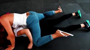 Hardcore Catfight w Facesitting – Pussy juice all over the face