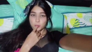 Me pillaron masturbándome ( CASERO REAL)