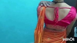 Mayasexigirl – Indian bhabhi and her boyfriend enjoyed sex behind her husband