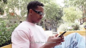 Me follo a una australiana guarra que conozco a través de sex-dater . En esa página hay muchas tias con ganas de polla