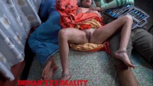 Indian XXX step MOM in hindi