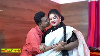Indian Bengali Wife Love Sex with Ex Boyfriend! Desi Sex