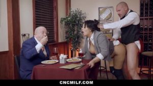 Hot Milf Waiter Doing Business at A Freeuse Establishment – Cncmilf