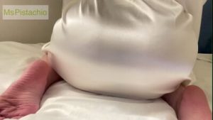 Horny Iranian bride masturbating hot, her husband is away for weeks