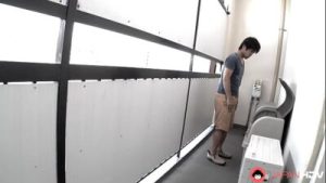 Japanese housewife Reiko Kobayakawa had hot oral sex,uncensored.