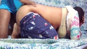 Big boobs mom and dad sex in the jungle xnxx 2864