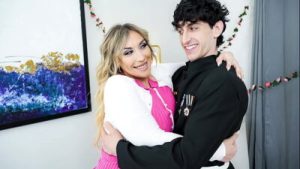 Decorated Military Man Is Too Close To His step Maw – Mia James | BoredMa