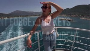 Dont forget the Keys WETTING JEANS by ACCIDENT