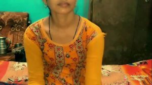 Hot Indian Desi village bhabhi was full romance with devar and fucking hard in clear Hindi audio