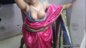 Indian Desi Homemade Saree Sex video.