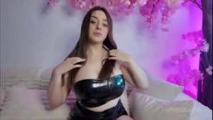 JOI Echo Of Your Mistress in Latex With Her Big Black Strapon – Luna Doll