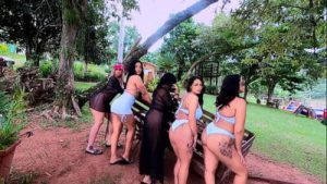 Role Aleatório com As Mais Gostosas da Plataforma XVídeos