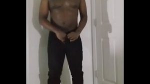 Thinking of more romantic things to do like worshipping women by sketching one for free 13