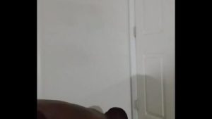 Thinking of more romantic things to do like worshipping women by sketching one for free 5