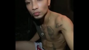 Dominicano latino, sexy, buen cuerpo, bailando sensual