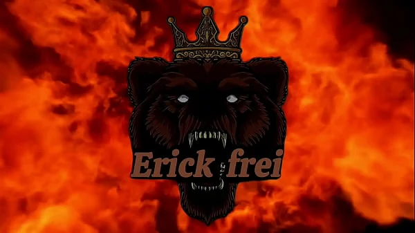 Comi a buceta apertada da minha amiga novinha para fortalecer nossa amizade colorida (Parte 1)